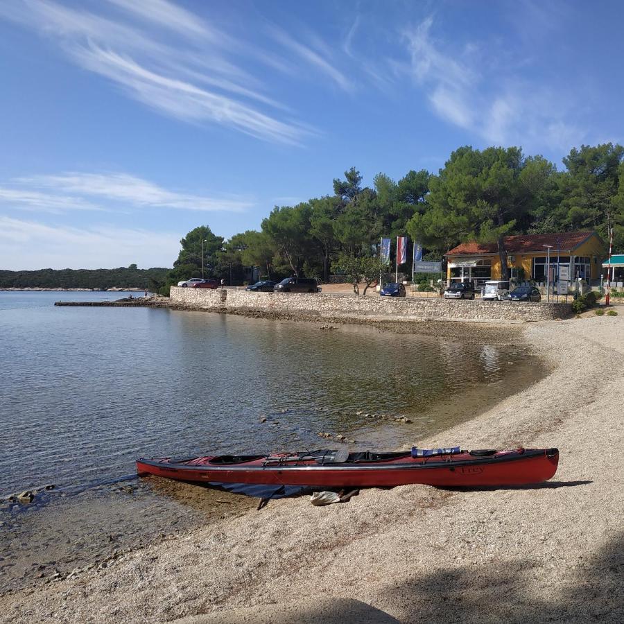 Holiday House Punta Blue & Orange 5M From The Sea, Island Cres Apartment Punta Križa Exterior foto