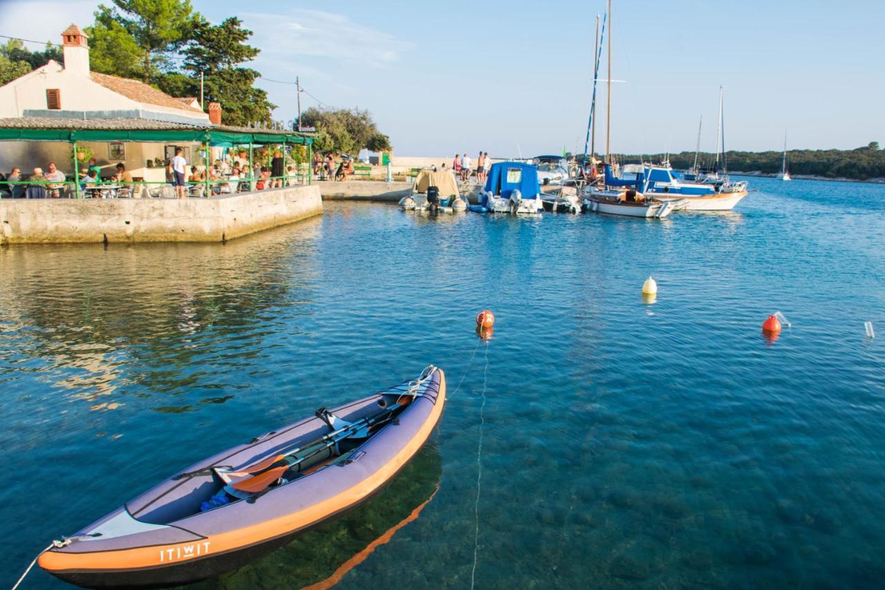 Holiday House Punta Blue & Orange 5M From The Sea, Island Cres Apartment Punta Križa Exterior foto